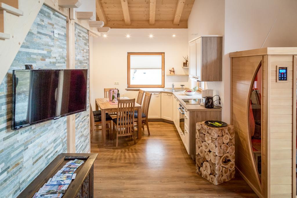 Zugspitzchalets Biberwier Værelse billede